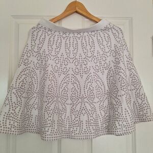 Saks Fifth Avenue Cream White Textured Knit‎ Flared  Size M